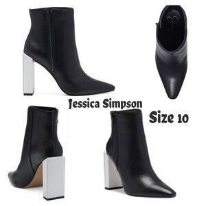 Jessica Simpson Timea Block Heel Bootie - size 10